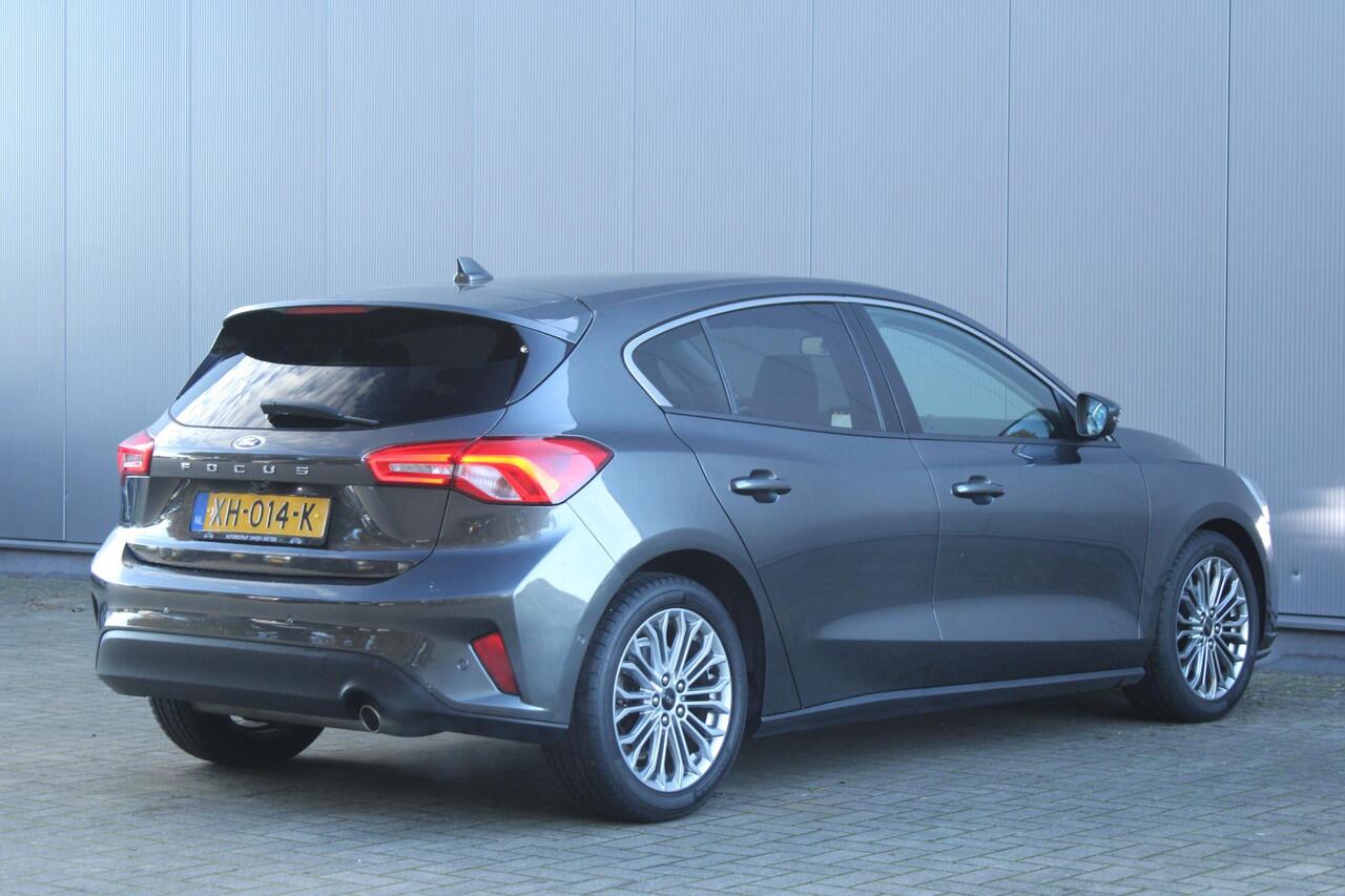 Ford FOCUS 1.0 EcoBoost 125pk Titanium Business | LED | Camera | Navigatie | Stoel- en stuurverwarming | B&O