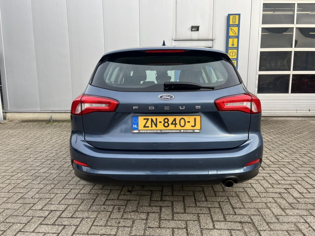 Ford FOCUS Wagon 1.0 EcoB. Tr Ed. bns, cruise, navigatie