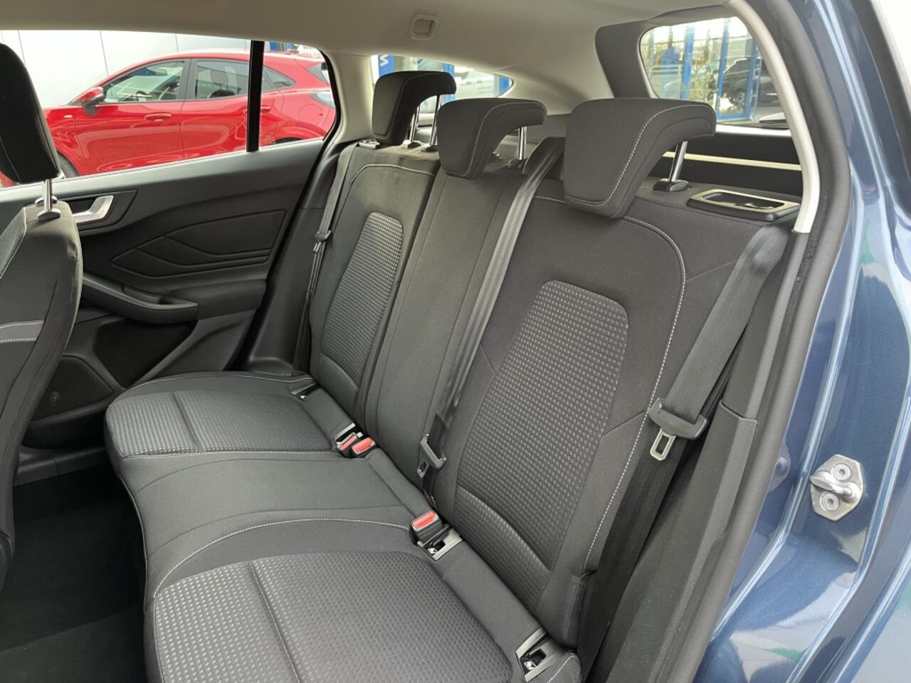 Ford FOCUS Wagon 1.0 EcoB. Tr Ed. bns, cruise, navigatie