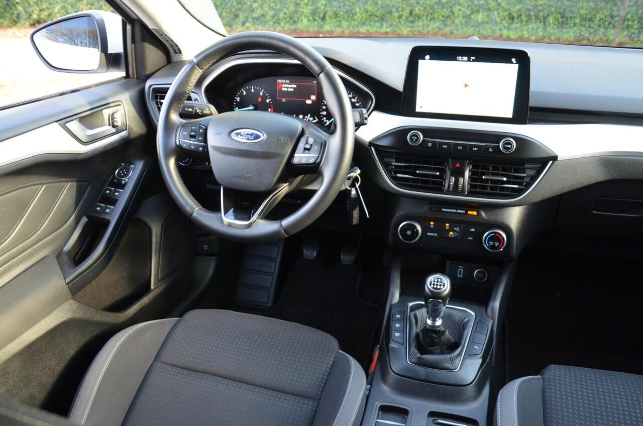 Ford FOCUS Wagon 1.0 EcoBoost Trend Edition Business Navi/Ecc/Airco/Apple Carplay/Android Auto/Cr-Controle/Privacy-Glass/Lmv/Led