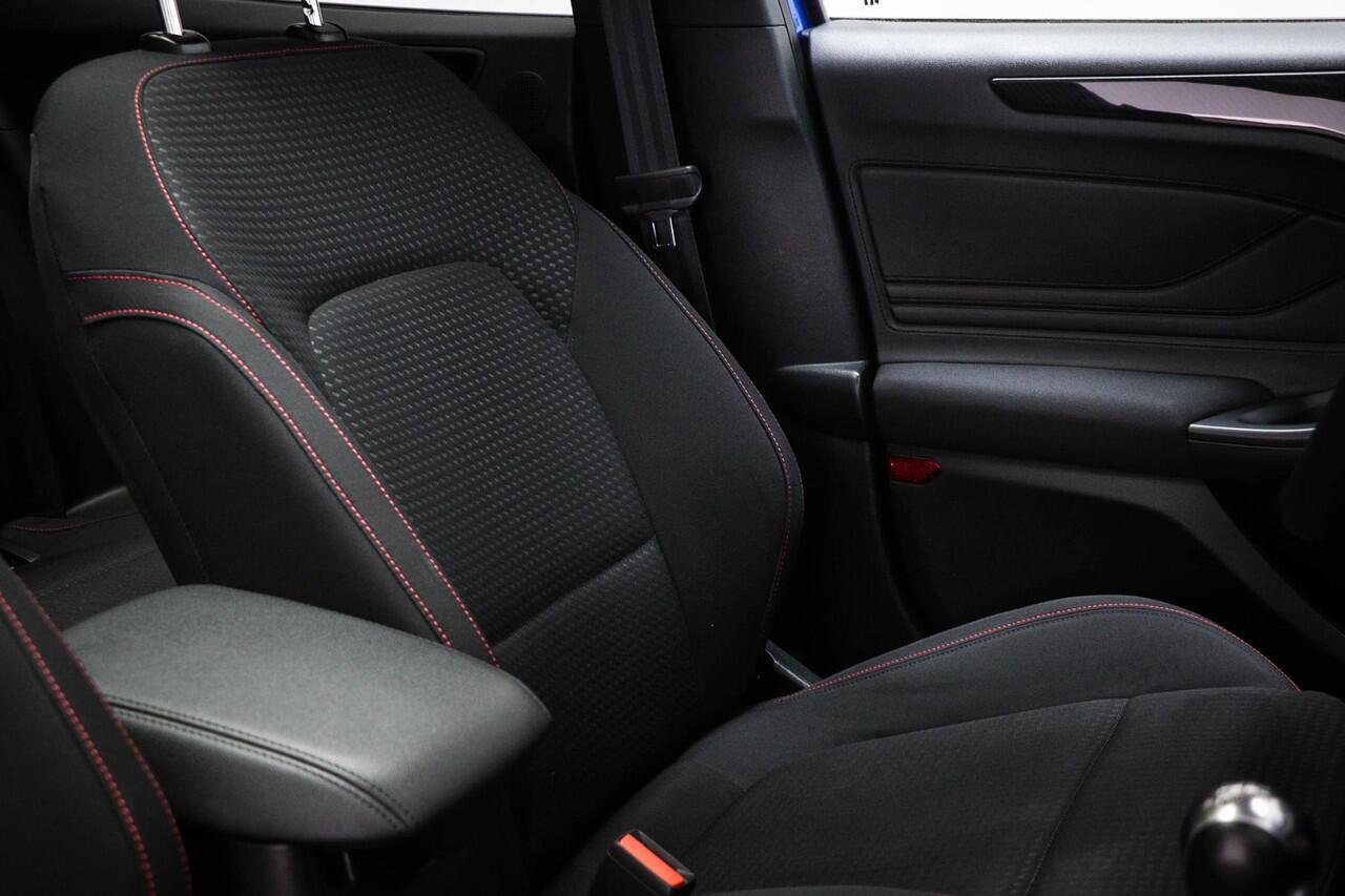 Ford FOCUS Wagon 1.0 EcoBoost ST Line Business | PANORAMADAK | LED | B&O DAB | APPLE | PDC | 18"