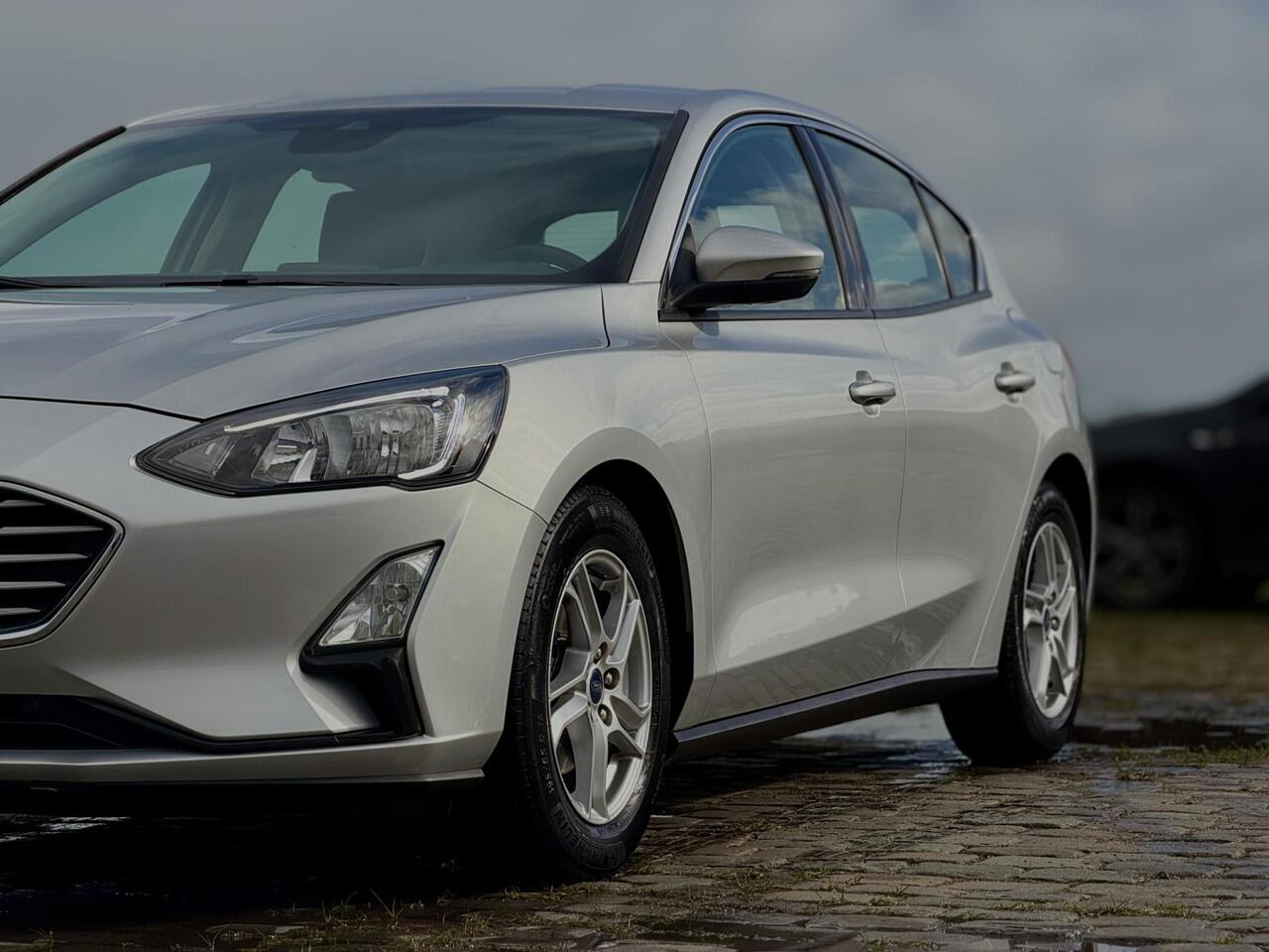 Ford FOCUS 1.0 EcoBoost Trend Edition Business|Cruise|Carplay