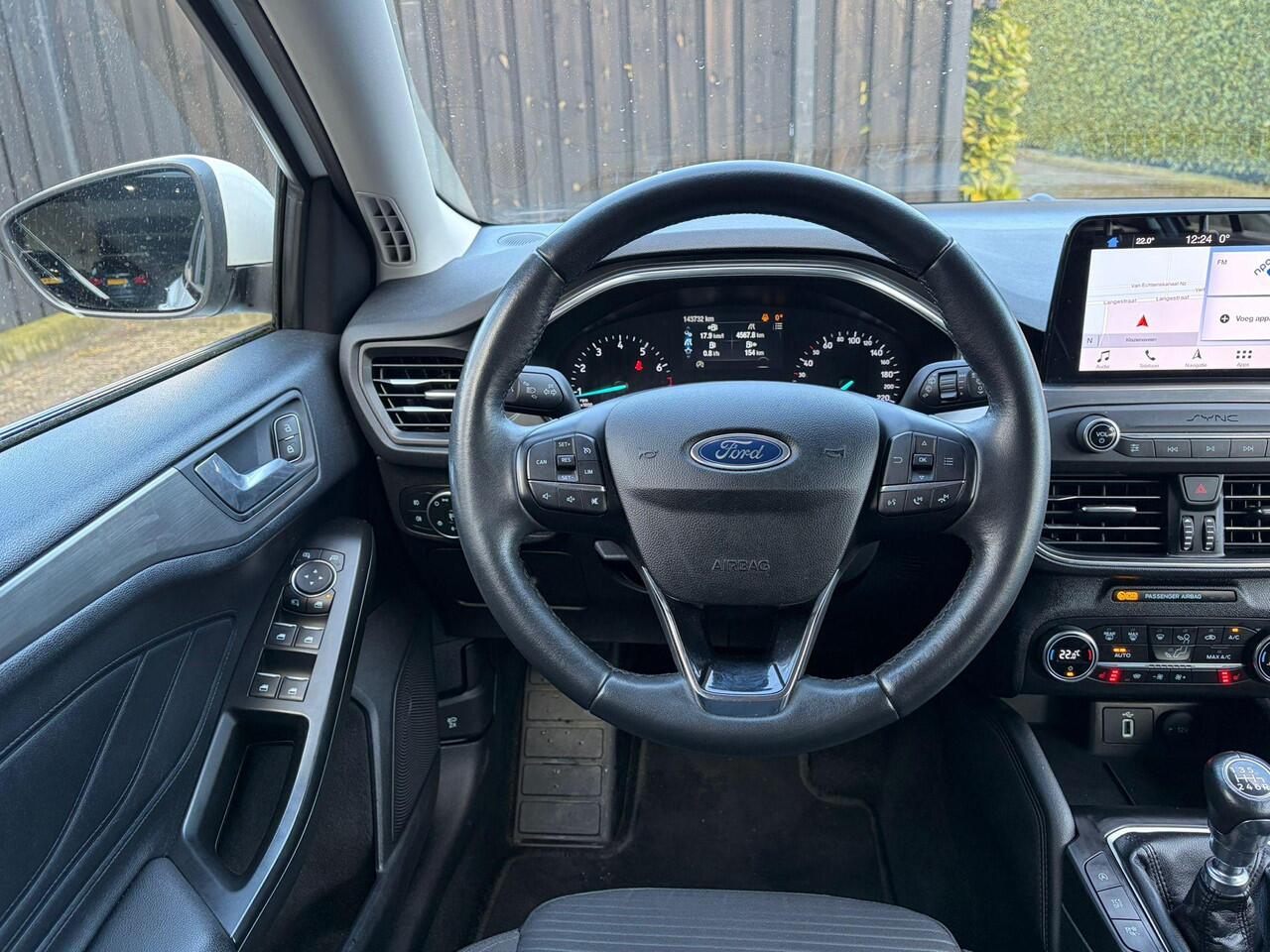 Ford FOCUS Wagon 1.0 EcoBoost Titanium Business