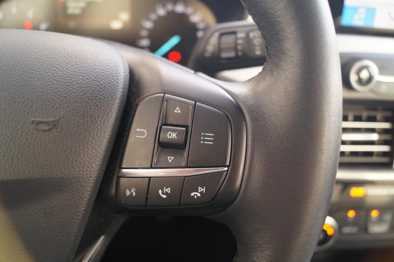 Ford FOCUS Wagon 1.0 EcoBoost Trend Edition Business -NAVI-PDC-