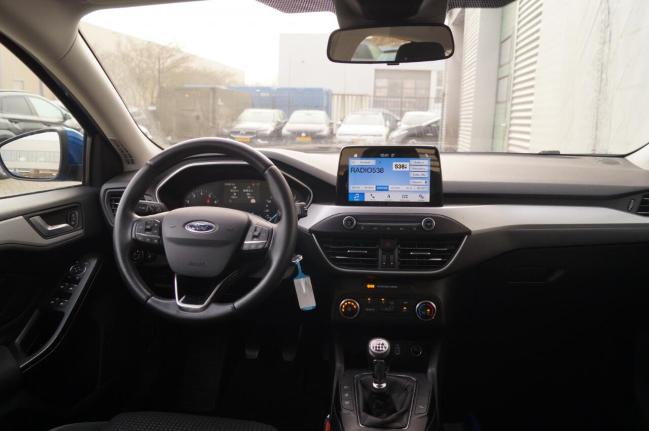 Ford FOCUS Wagon 1.0 EcoBoost Trend Edition Business -NAVI-PDC-
