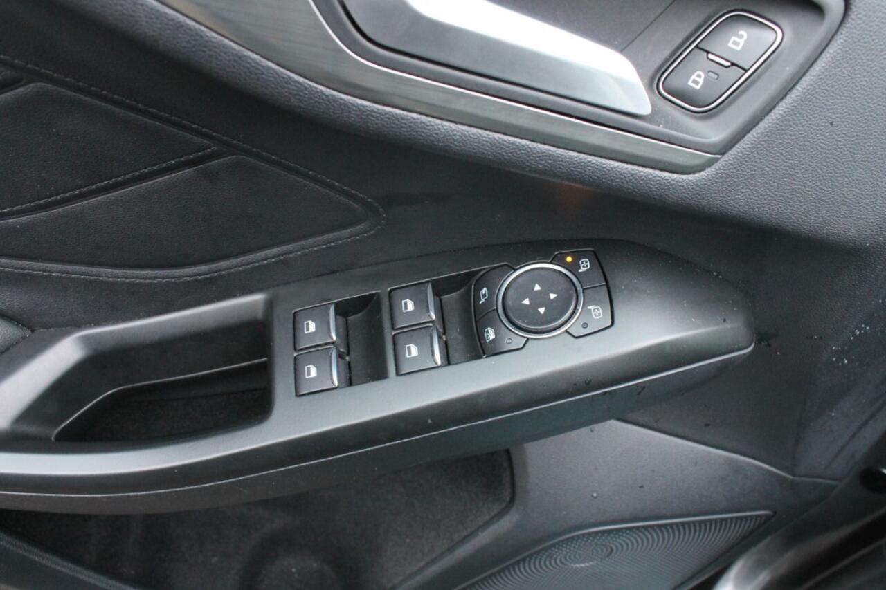 Ford FOCUS 1.0 Titanium Business automaat