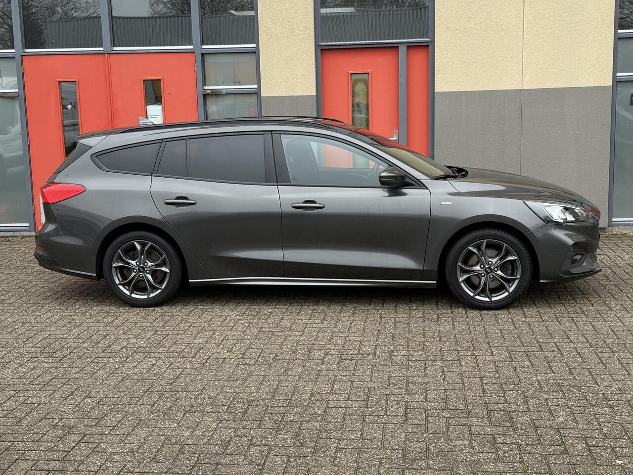 Ford FOCUS Wagon 1.0 EcoBoost Titanium ST Line, Nieuwe DistriRiem.