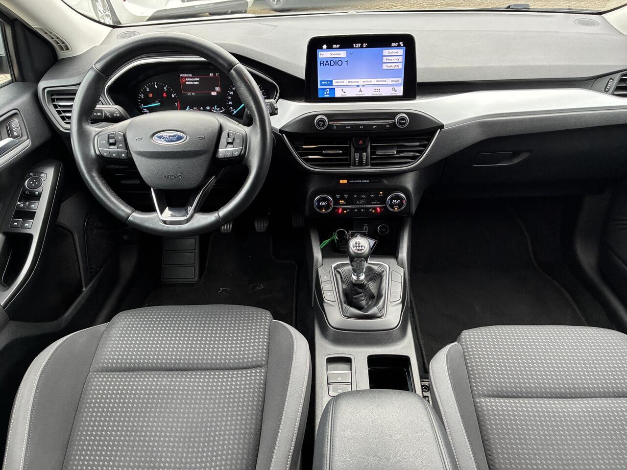 Ford FOCUS Wagon 1.0 EcoBoost Trend Edition Business Climate control | Stoel & Stuurverwarming | Navigatie | Parkpilot | Elektrisch Pakket | LM-Velgen/AllSeason banden | Trekhaak