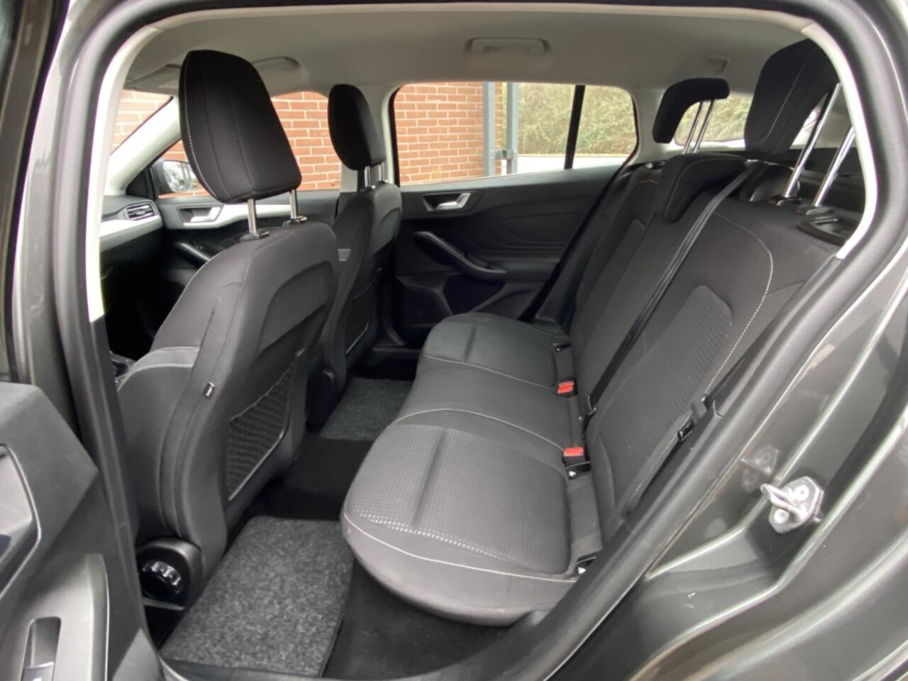 Ford FOCUS 1.0 EcoBoost Titanium Business NAV CRUISE CARPLAY PDC CLIMA STOE