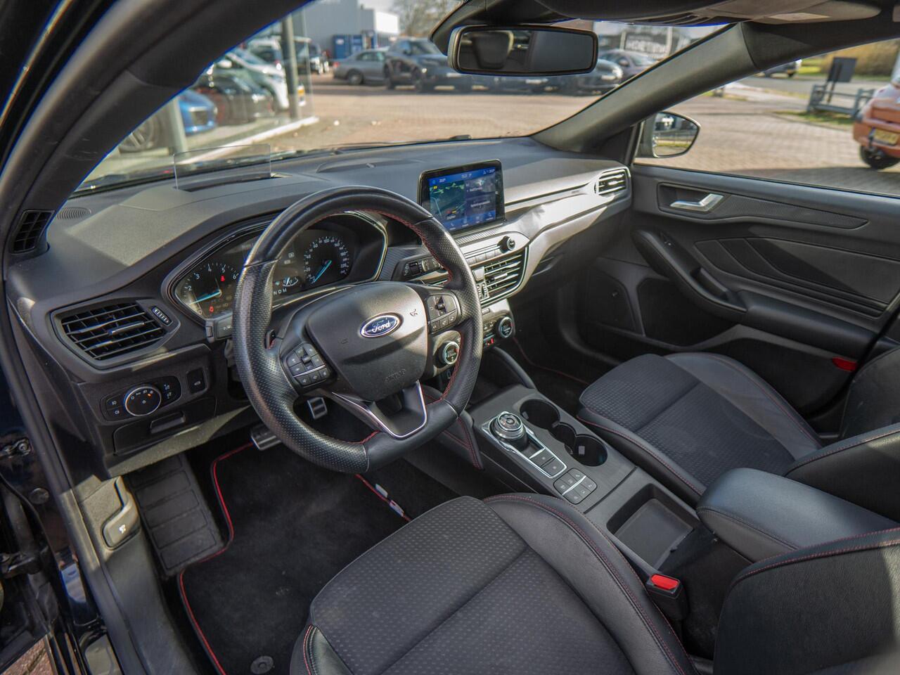 Ford FOCUS Wagon 1.5 EcoBoost ST Line Business | B&O | Hud | Pano | Elc trekhaak