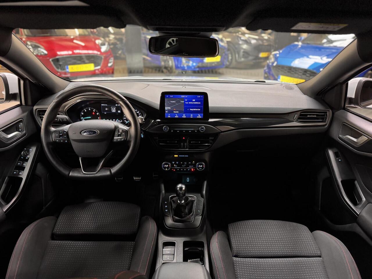 Ford FOCUS 1.0 EcoBoost ST Line B&O Navi Winter pack Climat AGR Stoelen Full LED Wagon Dealeronderhouden