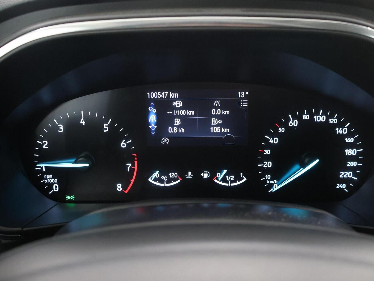 Ford FOCUS 1.0 EcoBoost Active Business | Navigatie | Stoelverwarming | Cruise Control | Parkeersensoren |