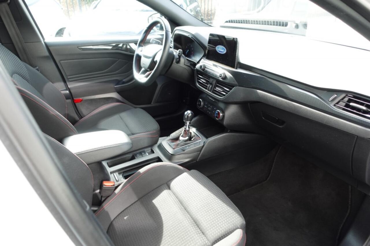 Ford FOCUS 1.0 ECOB. ST Line