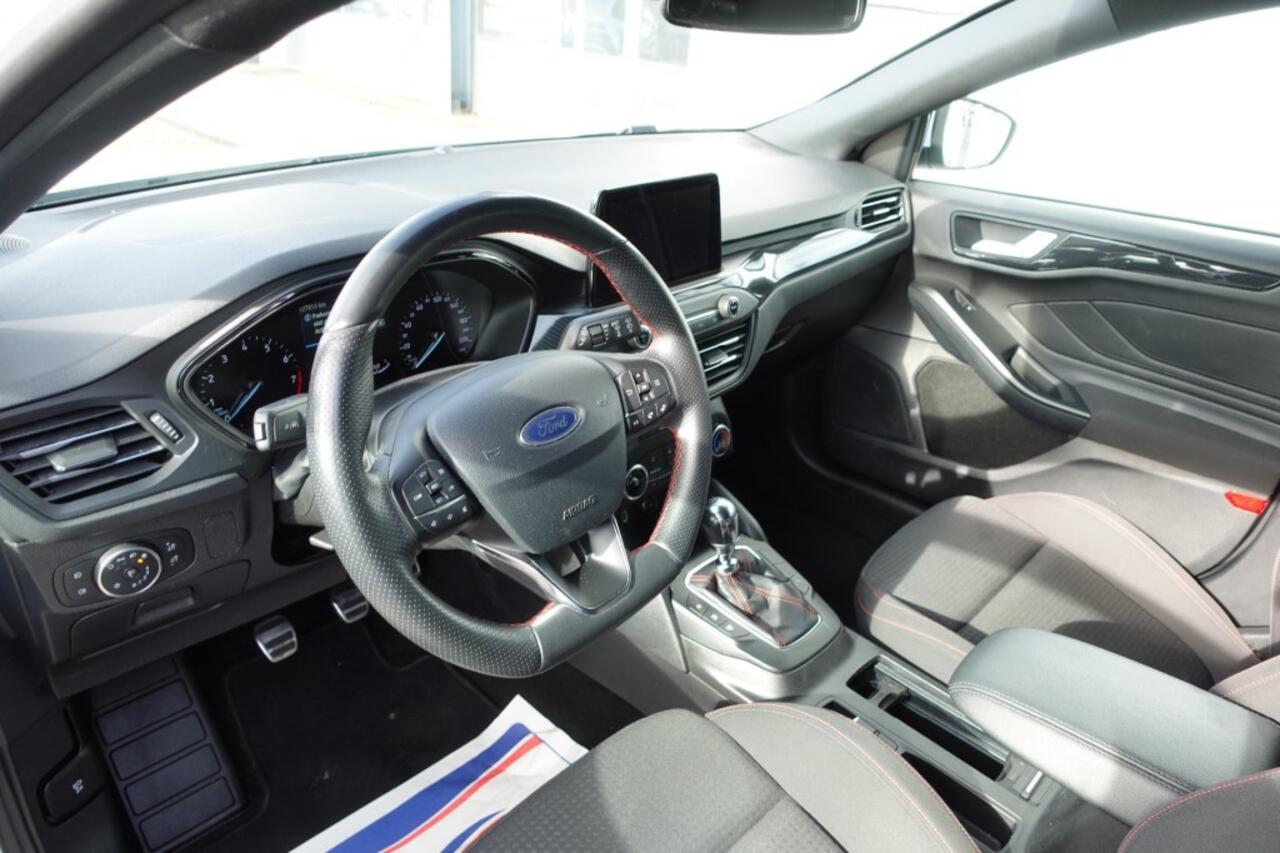 Ford FOCUS 1.0 ECOB. ST Line