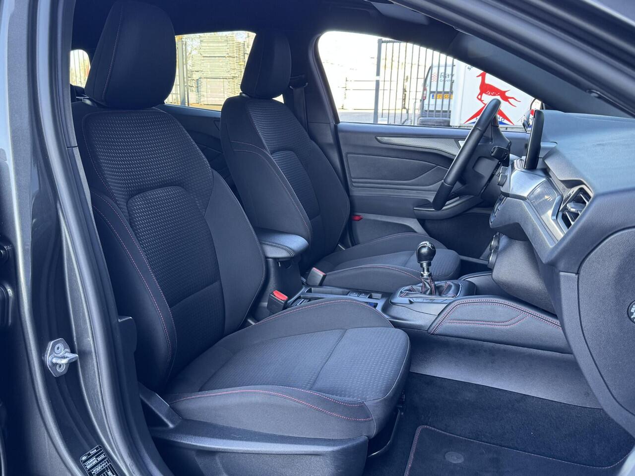 Ford FOCUS 1.0 ECOBOOST ST LINE BUSINESS I WINTERPAKKET I ADAPTIVE CRUISE CONTROL I P-CAMERA I KEYLESS ENTRY