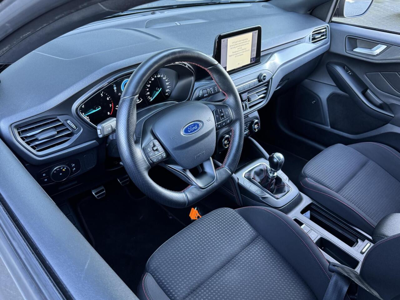 Ford FOCUS 1.0 ECOBOOST ST LINE BUSINESS I WINTERPAKKET I ADAPTIVE CRUISE CONTROL I P-CAMERA I KEYLESS ENTRY