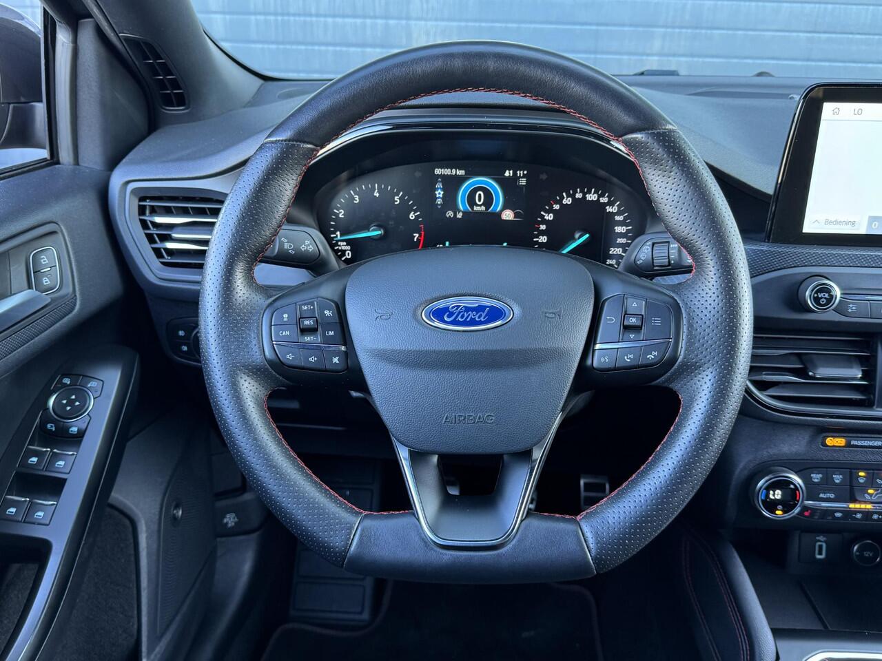 Ford FOCUS 1.0 ECOBOOST ST LINE BUSINESS I WINTERPAKKET I ADAPTIVE CRUISE CONTROL I P-CAMERA I KEYLESS ENTRY