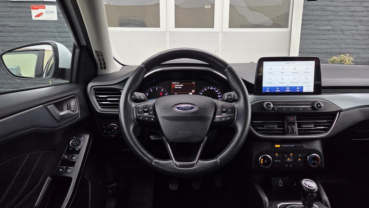 Ford FOCUS Wagon 1.0 EcoBoost Active | Carplay/Adroid | WINTERPAKKET | 1e EIGENAAR | VOLLEDIGE ONDERHOUDSHISTORIE