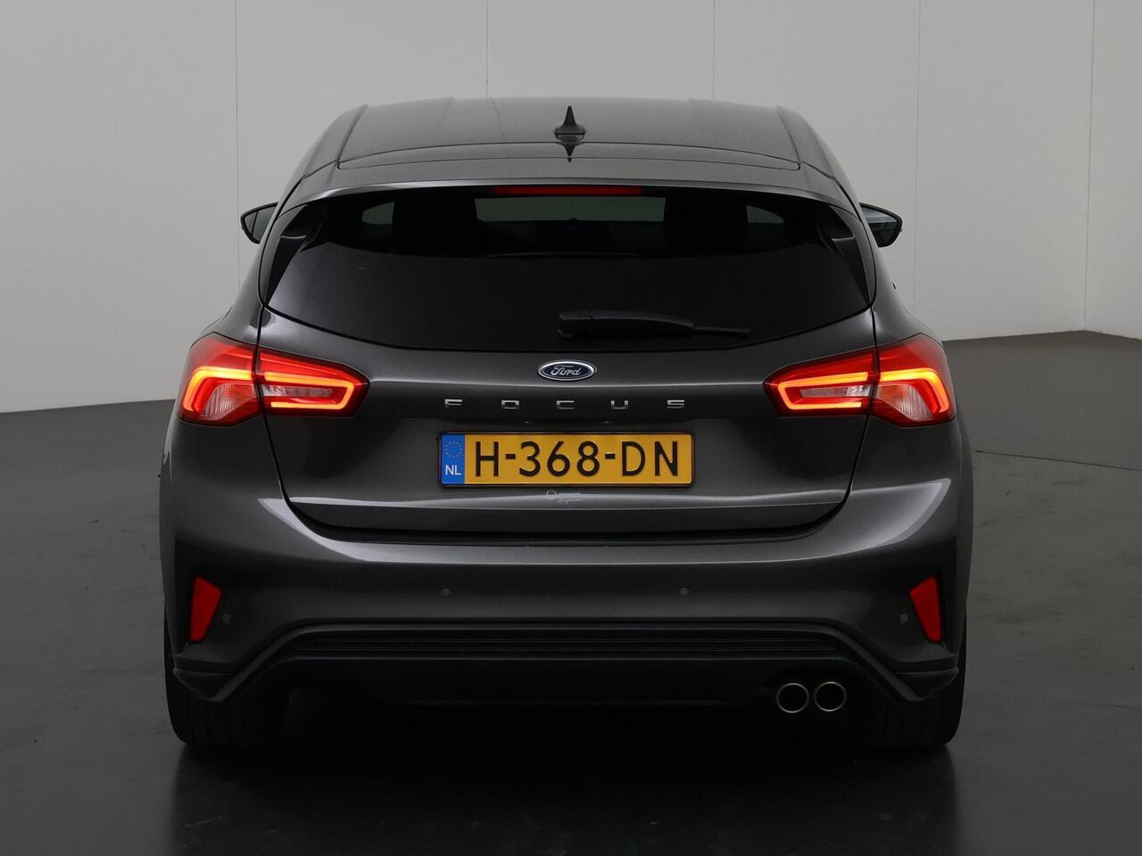 Ford FOCUS 1.0 EcoBoost ST Line Business | Led Koplampen Adaptief | Cruise Control Adaptief | Keyless Go | Design Pakket | Parkeersensoren | Climate Control |