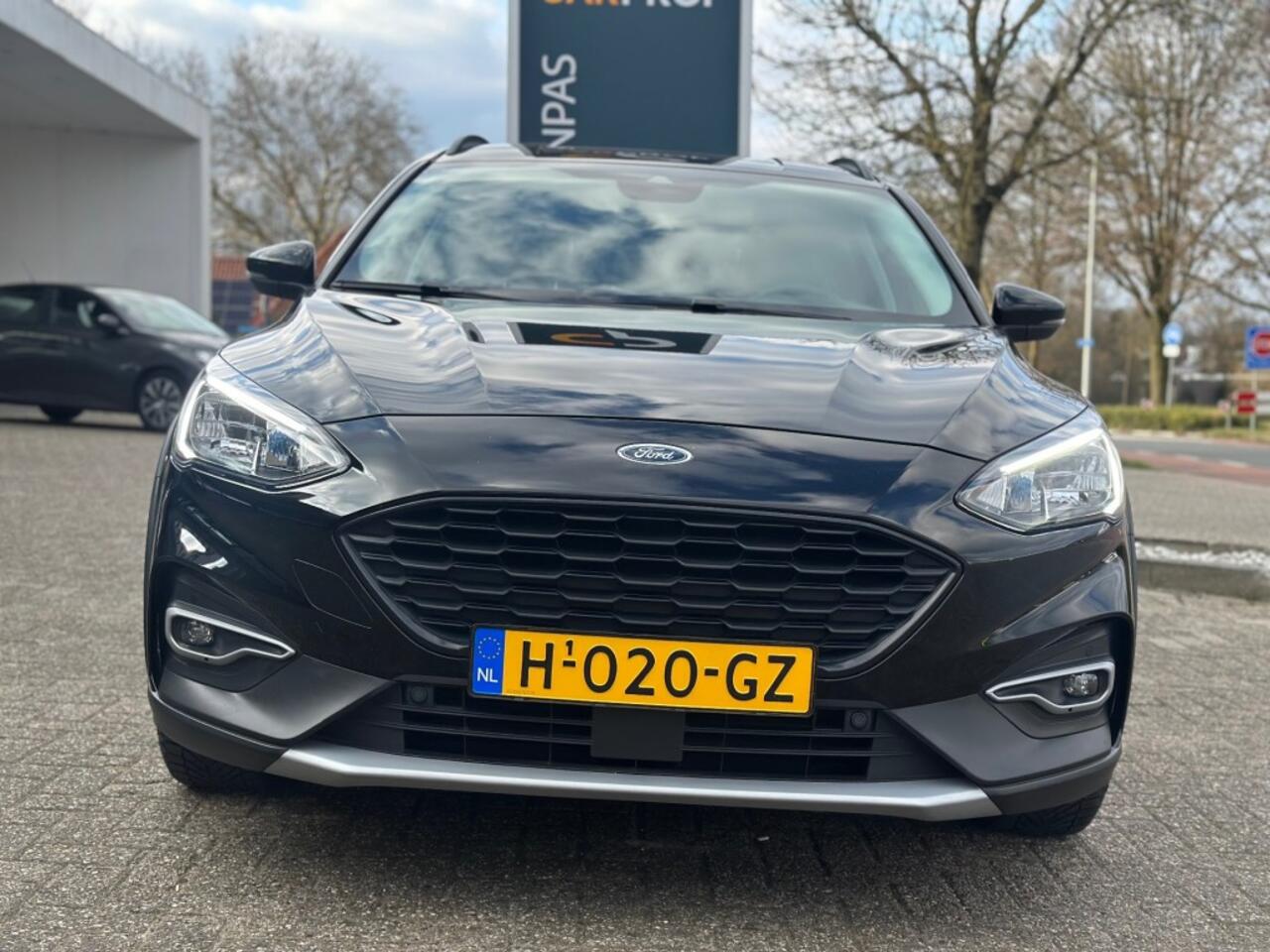 Ford FOCUS 1.0 Ecoboost Wagon Active Business '' Trekhaak - Clima - PDC ''