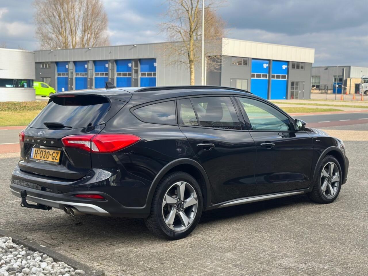 Ford FOCUS 1.0 Ecoboost Wagon Active Business '' Trekhaak - Clima - PDC ''