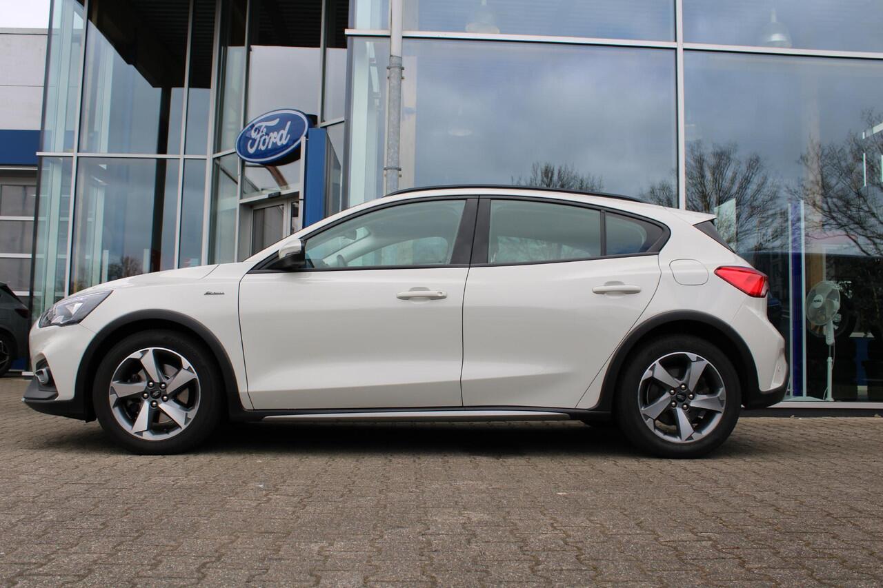 Ford FOCUS 1.5 EcoBoost Active Business 150pk | Dealeronderhouden! | Automaat | Trekhaak 1500KG | Cruise Control | Navigatie | Airco | Parkeersensoren |