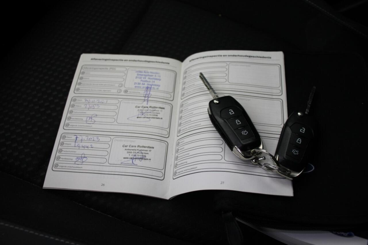 Ford FOCUS 1.0 EcoBoost Edition Business - Carplay, Navi, Cruise, Stoelverw.