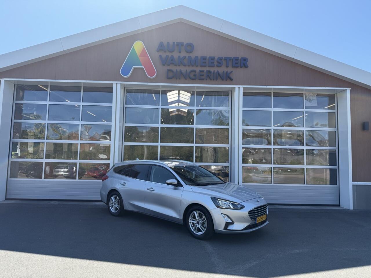 Ford FOCUS 1.0 EcoB. Tr Ed. bns