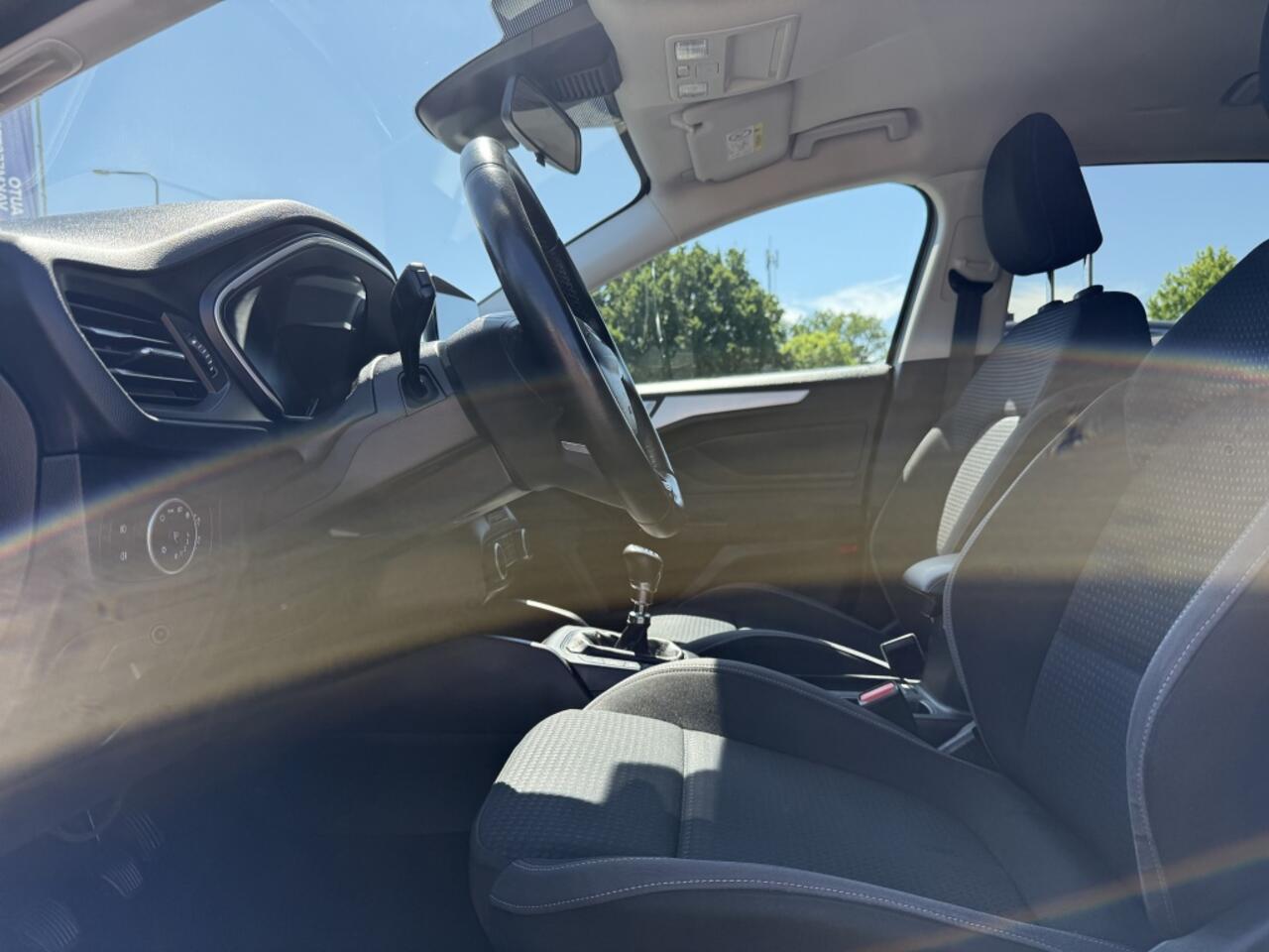 Ford FOCUS 1.0 EcoB. Tr Ed. bns