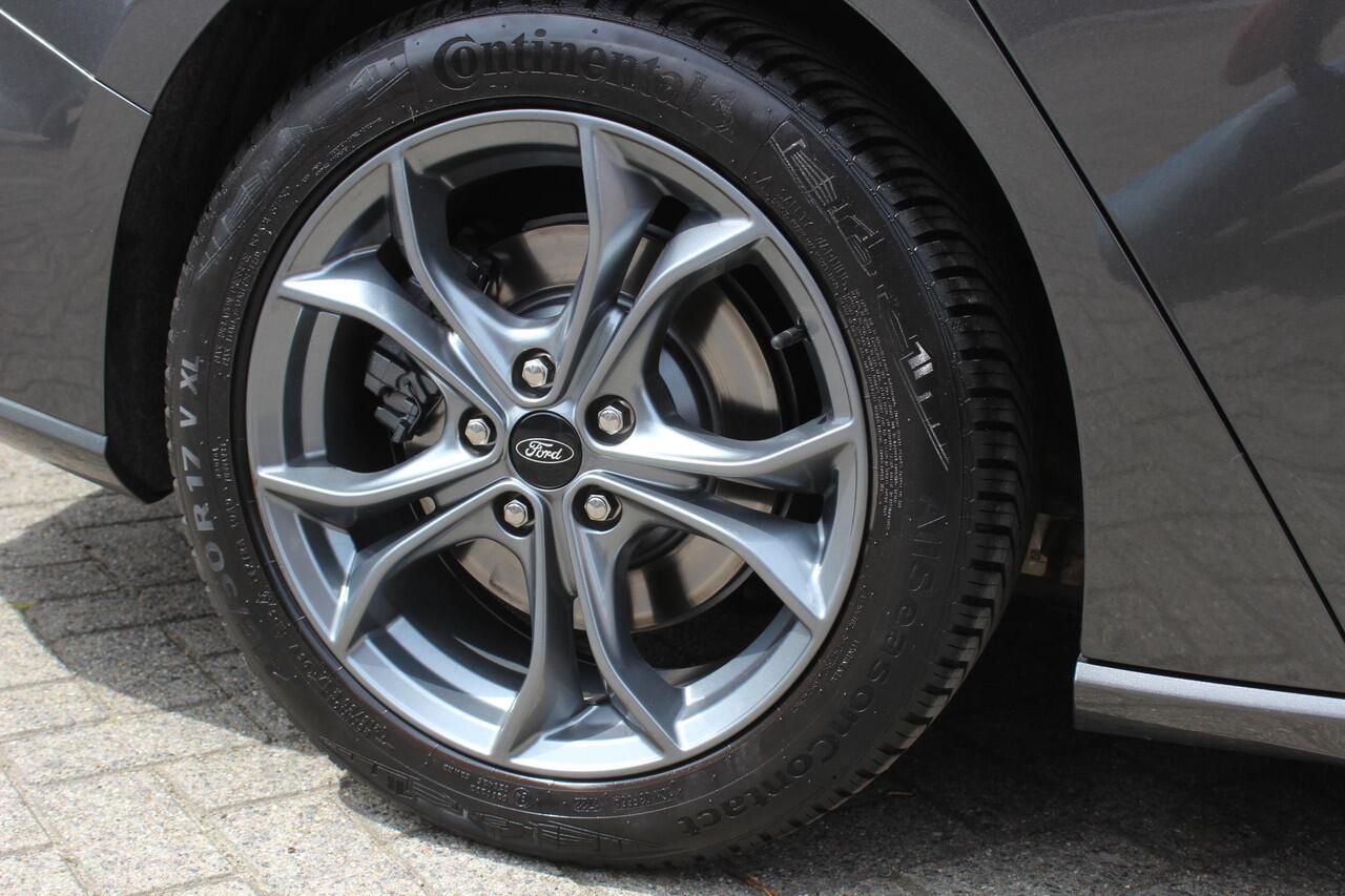 Ford FOCUS Wagon 1.0 EcoBoost ST Line Business 125pk Navi, Camera, Winterpack, DAB+, All Weather, 17"LM