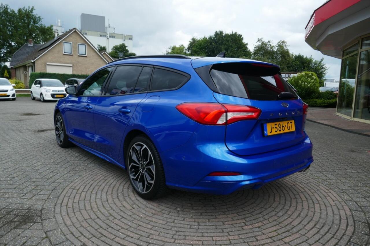 Ford FOCUS 1.0 ECOB. ST LINE X BUSINESS 125pk PANODAK/WINTERPAKKET/CAMERA