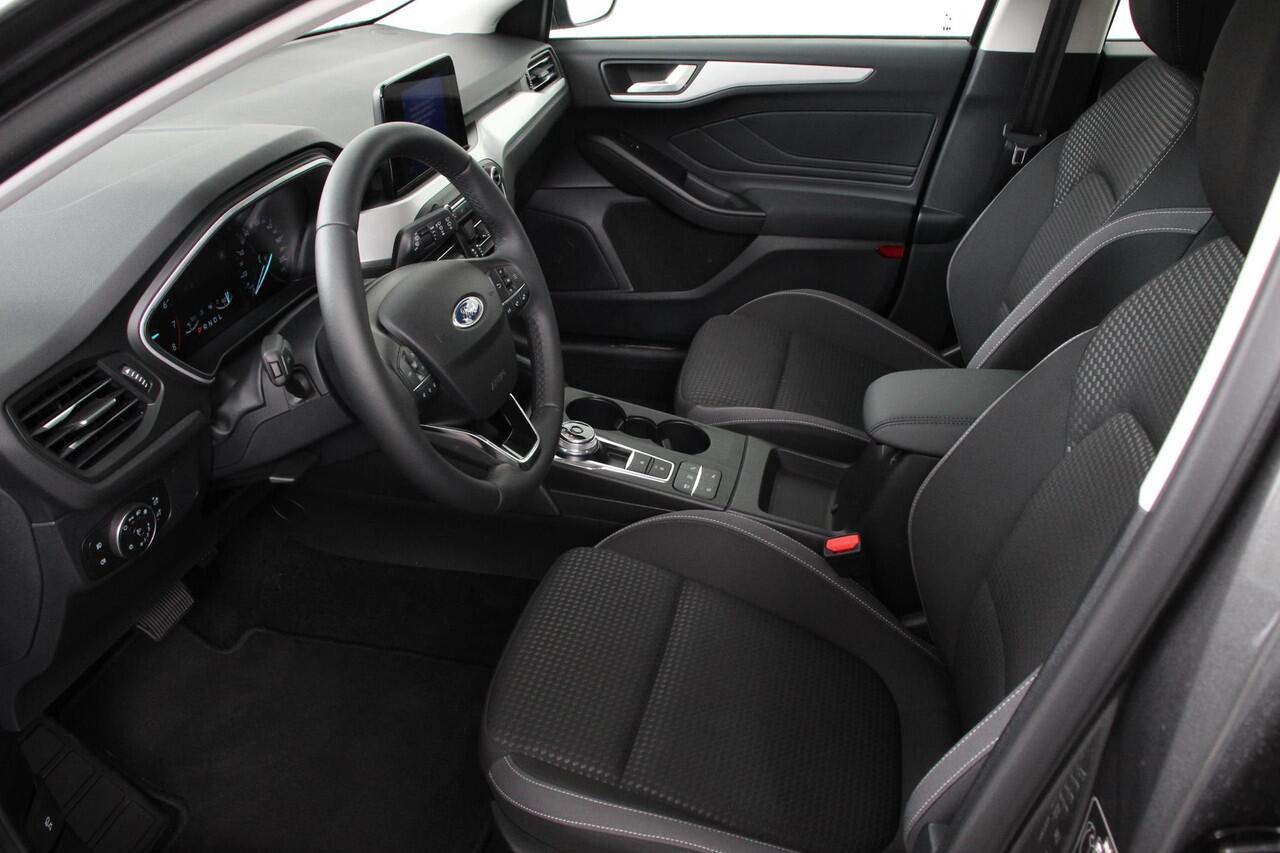 Ford FOCUS 1.0 EcoBoost 125pk Automaat Cool & Connect | Navigatie | Airco | Cruise control | Camera | DAB | Led | Lichtmetalen Velgen | Parkeer Sensoren