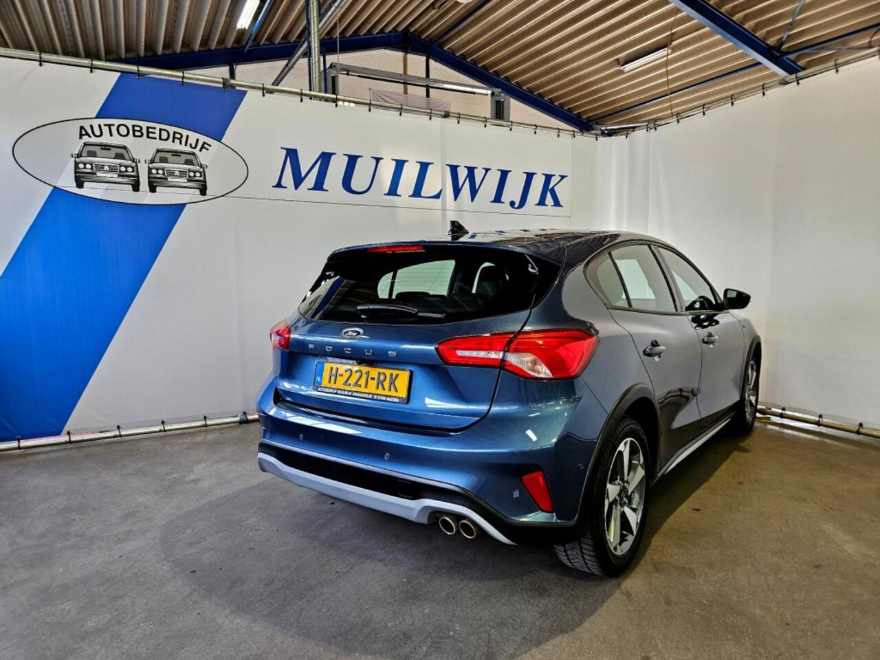 Ford FOCUS 1.0 EcoBoost Active Business / Panoramadak / NL Auto