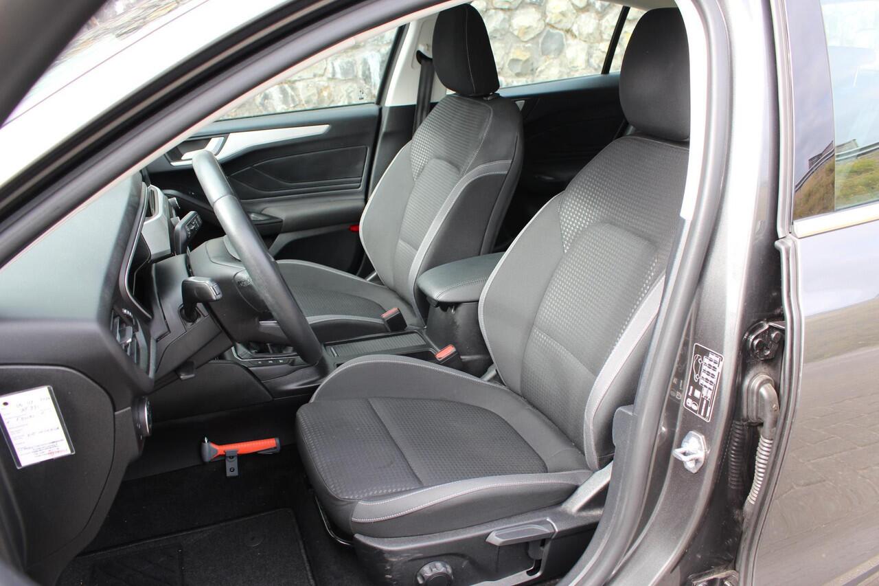 Ford FOCUS 1.0 EcoBoost 125PK Trend Edition Business , Dab Carplay, adapt Cruise control, 1e eigenaar