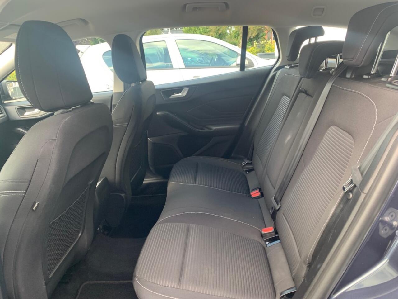 Ford FOCUS 1.5 EcoBoost Titanium Business. Cruise control, Airco, All-in prijs incl afleverbeurt