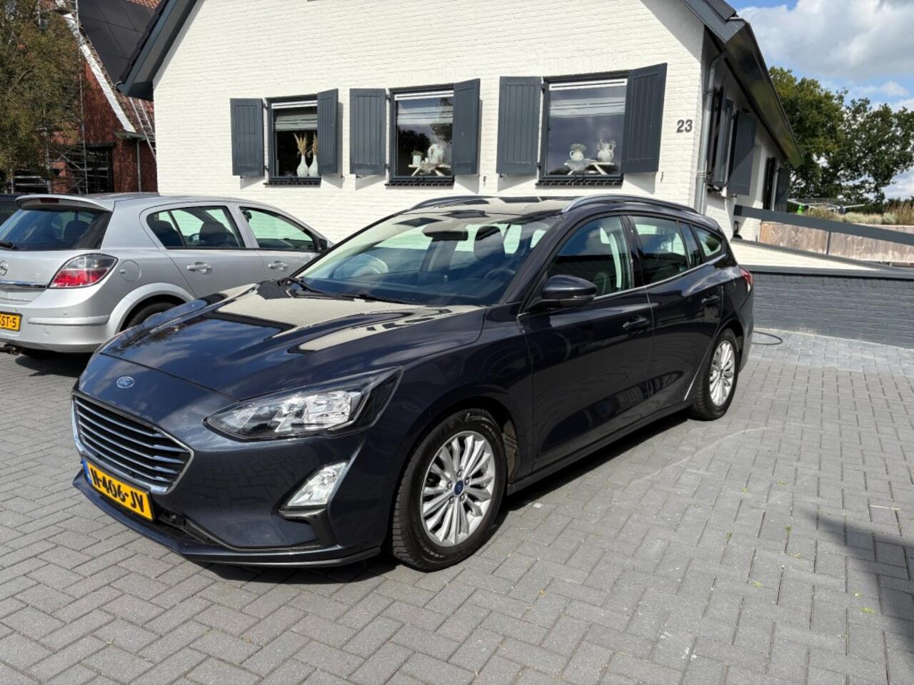 Ford FOCUS 1.5 EcoBoost Titanium Business. Cruise control, Airco, All-in prijs incl afleverbeurt