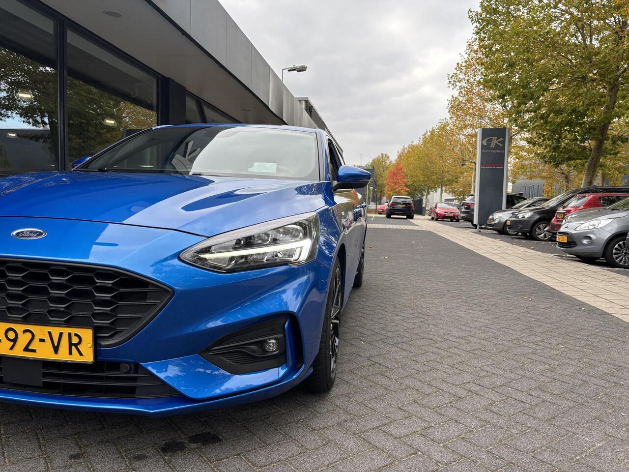 Ford FOCUS 1.0 EcoBoost ST Line Business