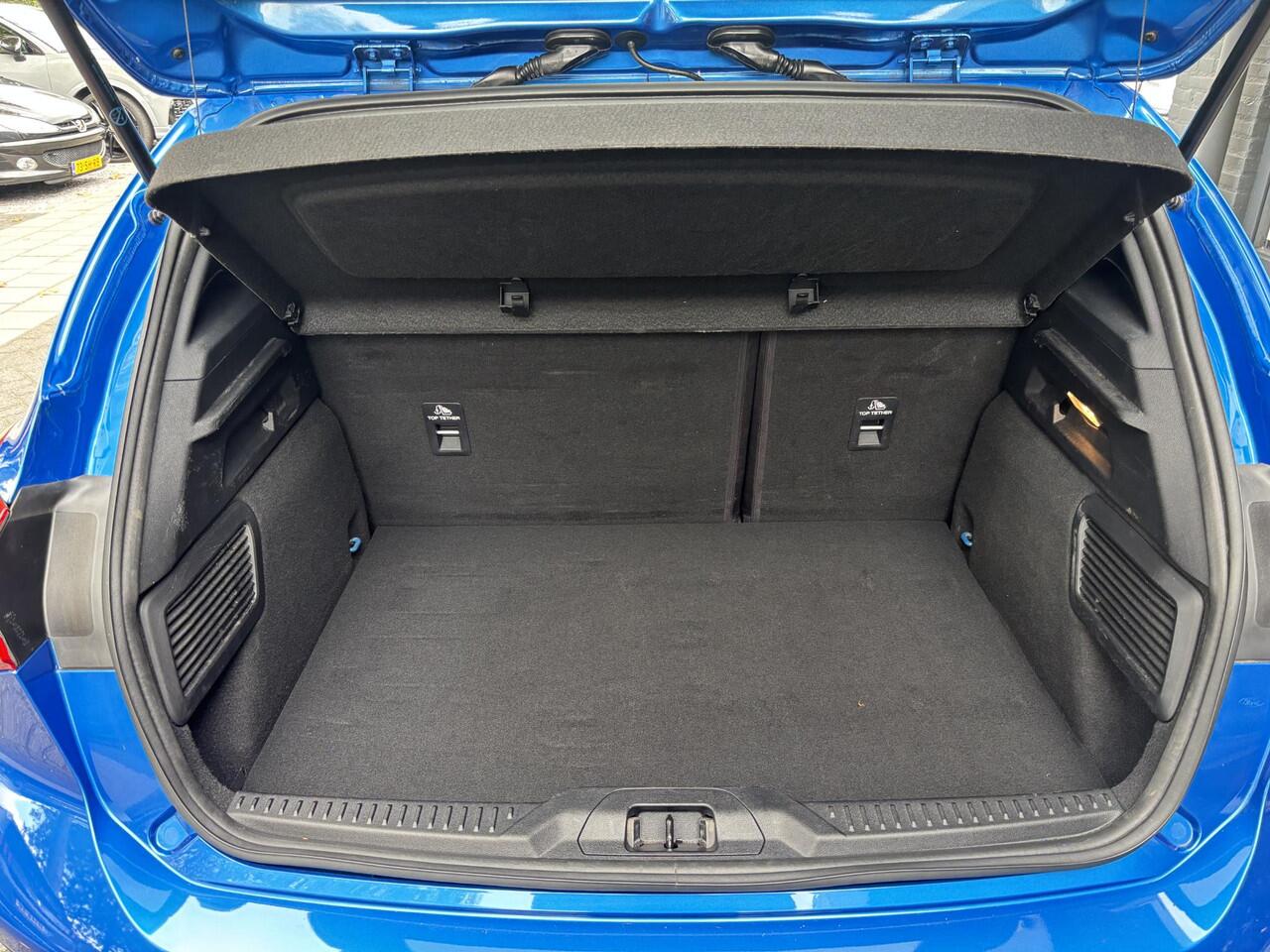 Ford FOCUS 1.0 EcoBoost ST Line Business