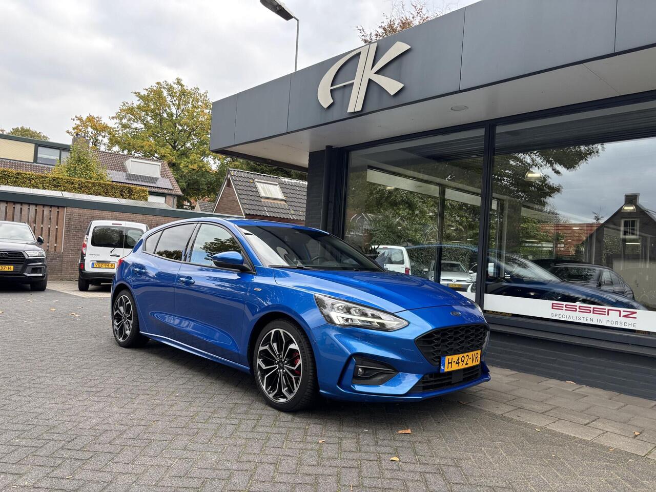 Ford FOCUS 1.0 EcoBoost ST Line Business