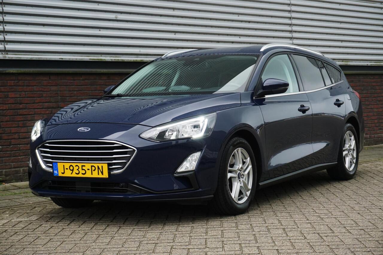 Ford FOCUS Wagon 1.0 EcoB. 125PK Hybrid Business|Trekhaak|Camera| Privacy-glas.