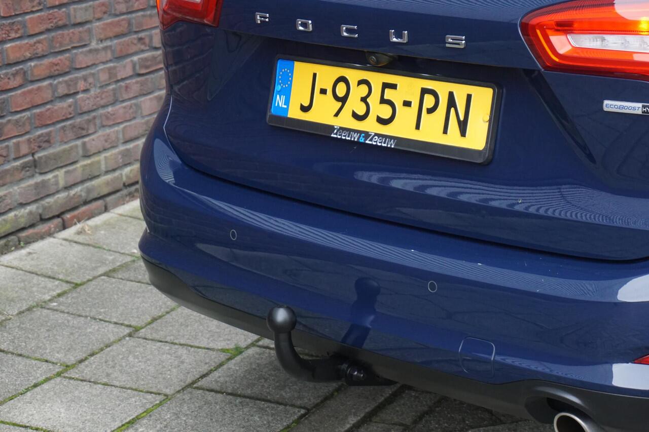Ford FOCUS Wagon 1.0 EcoB. 125PK Hybrid Business|Trekhaak|Camera| Privacy-glas.