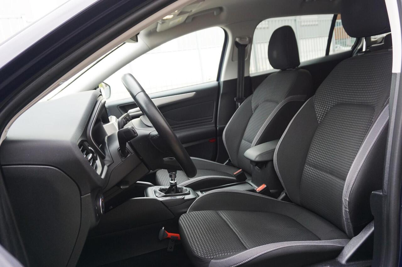 Ford FOCUS Wagon 1.0 EcoB. 125PK Hybrid Business|Trekhaak|Camera| Privacy-glas.