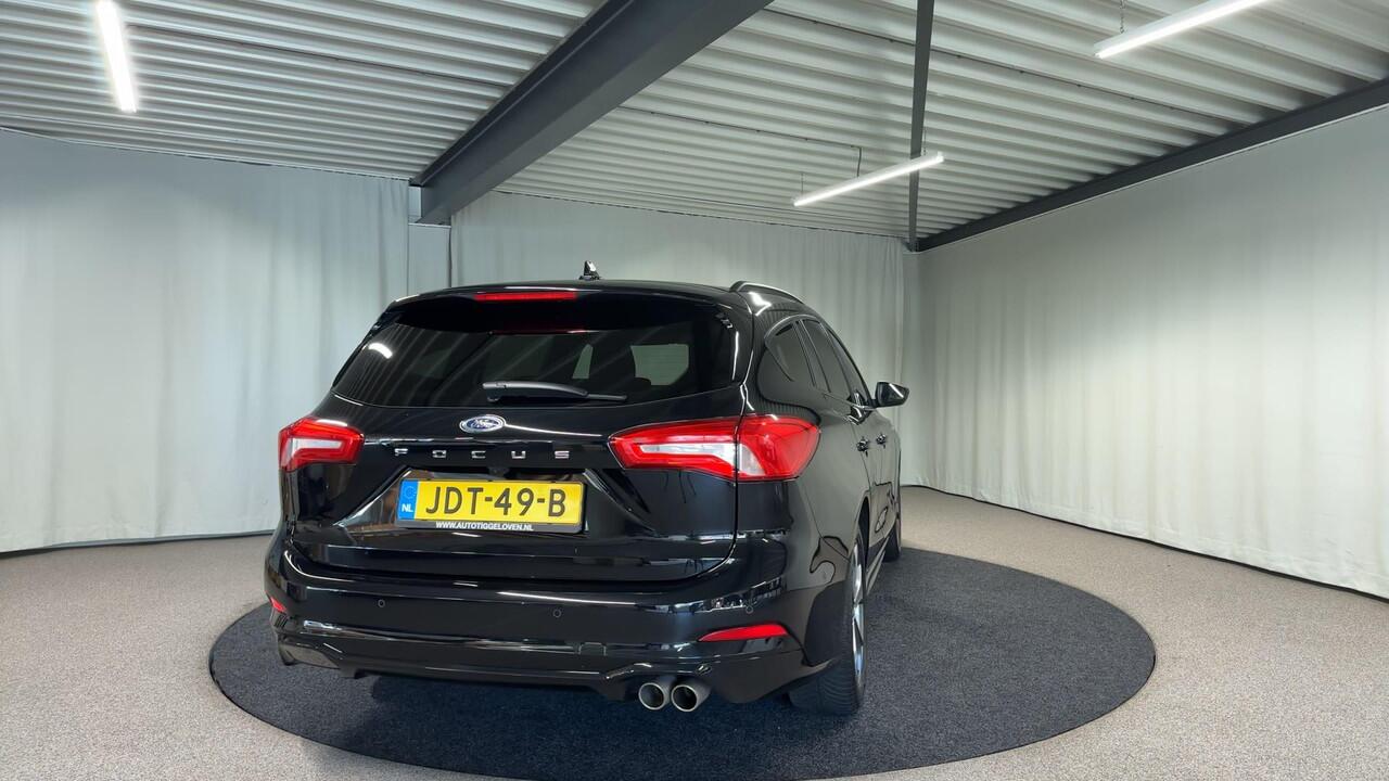 Ford FOCUS Wagon 1.5 EcoBoost ST Line X Business Automaat | Trekhaak | Navi