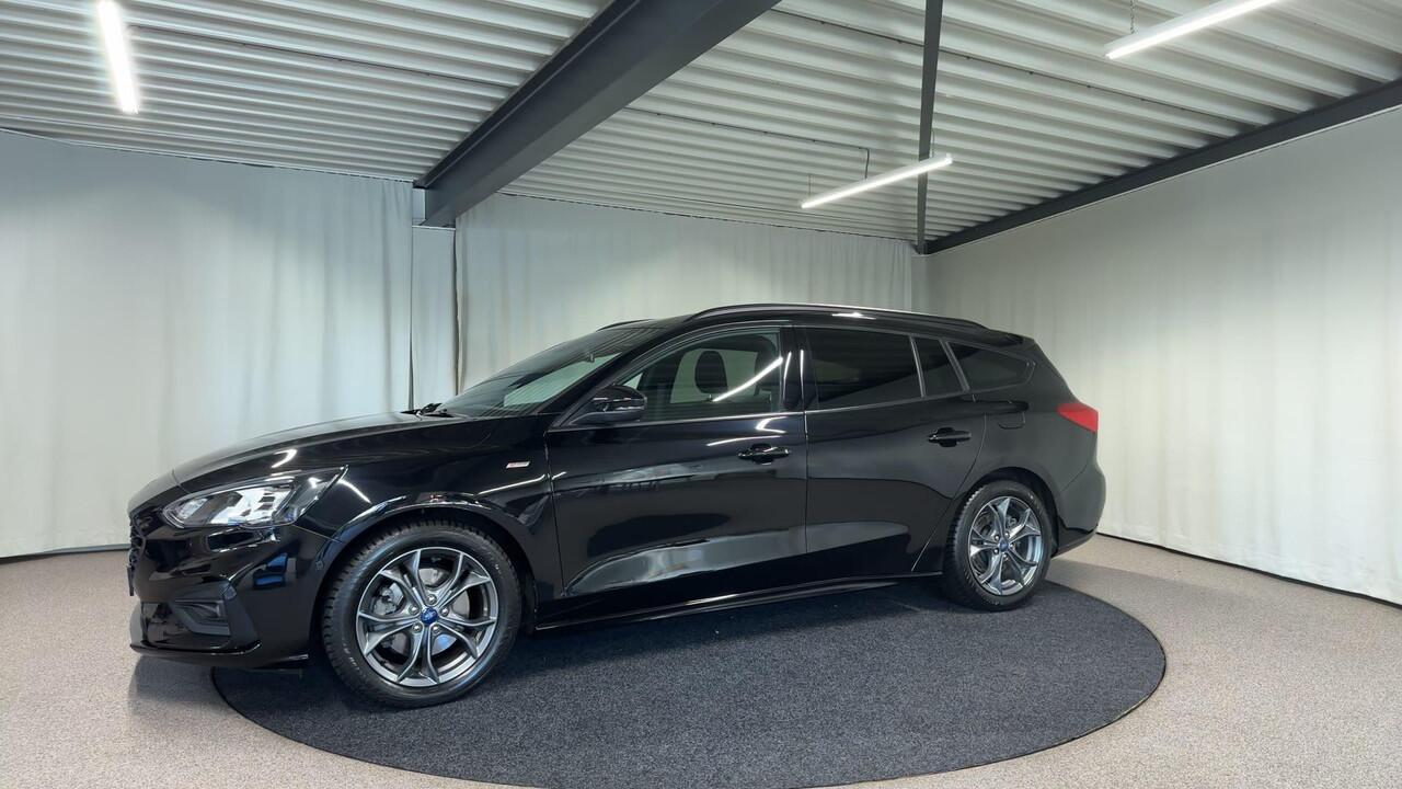 Ford FOCUS Wagon 1.5 EcoBoost ST Line X Business Automaat | Trekhaak | Navi