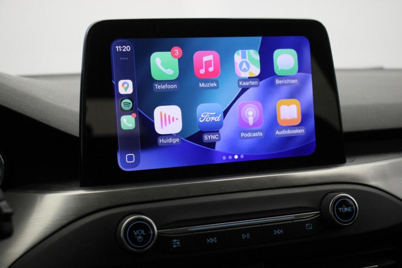 Ford FOCUS 1.0 EcoBoost Titanium Business Automaat - Carplay, Navi, Clima, Cruise, Trekhaak