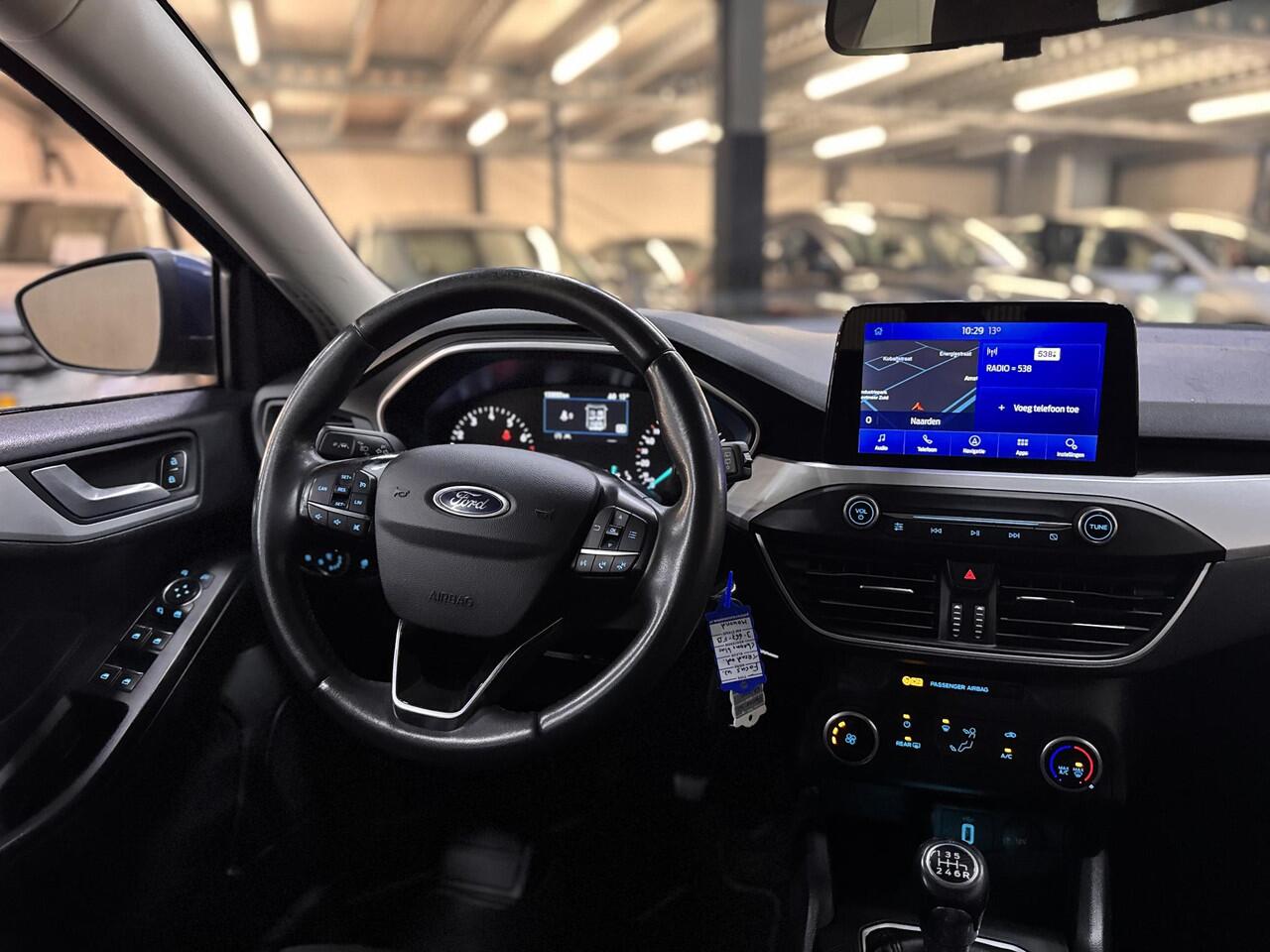 Ford FOCUS 100pk Trend Edition Business Navigatie Cruise Parkeersensoren Wagon Dealeronderhouden