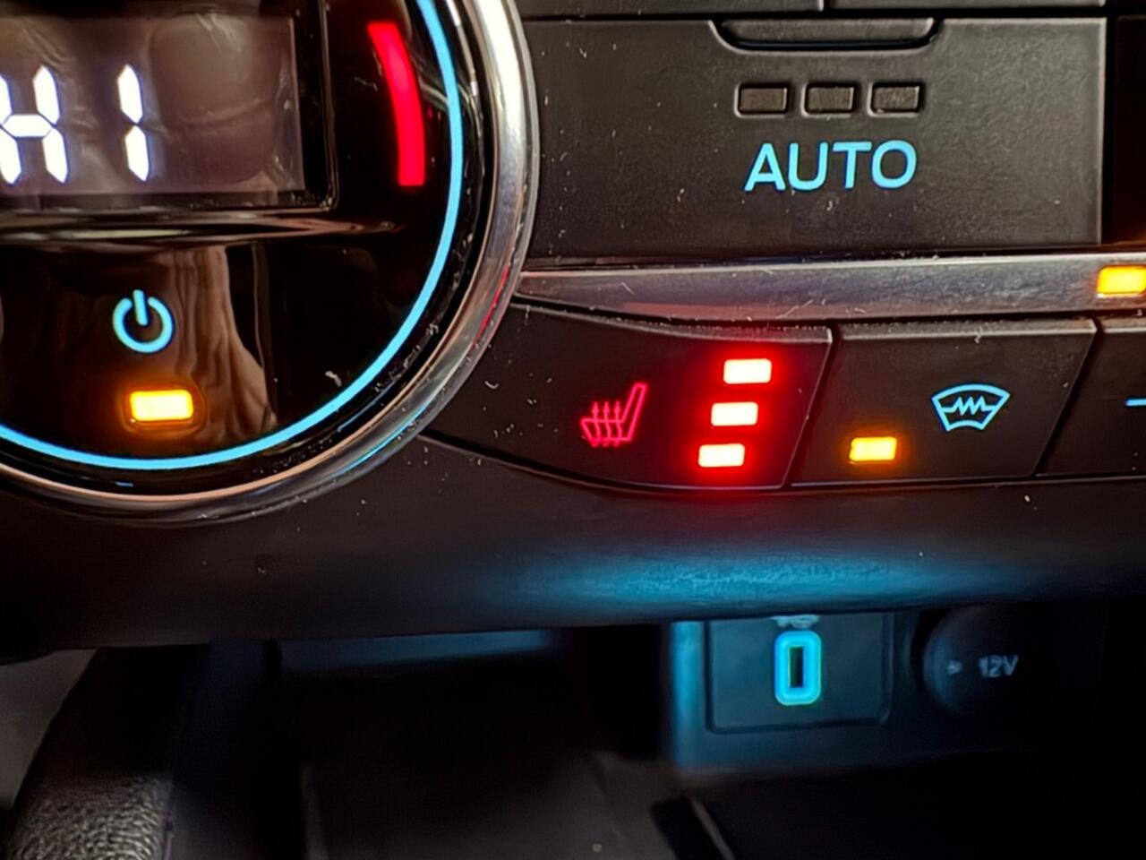 Ford FOCUS Ecob. ST-Line X 165pk Virtual Cockpit Nav Winterpak PDC Camera Adap Cruise