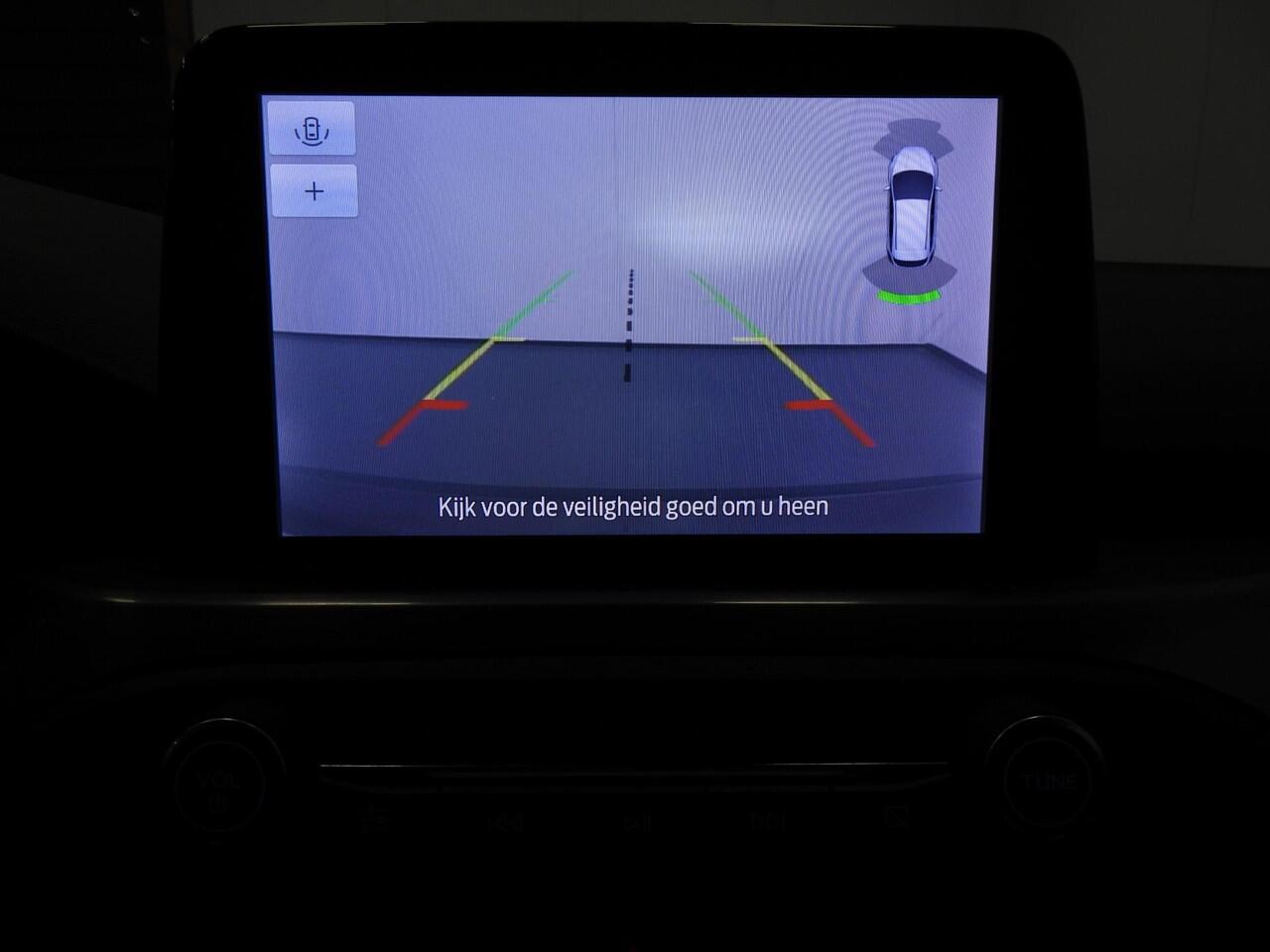 Ford FOCUS 1.0 EcoBoost Hybrid Titanium X Business NAVI/CAMERA/LED/VIRTUAL/16"LMV!