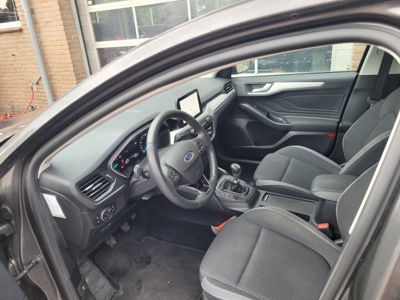 Ford FOCUS 1.0 Turbo 125pk 5 drs Business Edition apple carplay xenon