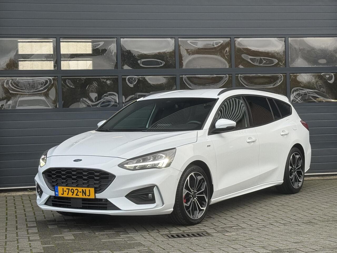 Ford FOCUS WAGON 1.0 HYBRID ST LINE X BUSINESS I WINTERPAKKET I 18" LM I P-CAMERA I CARPLAY I NAVIGATIE